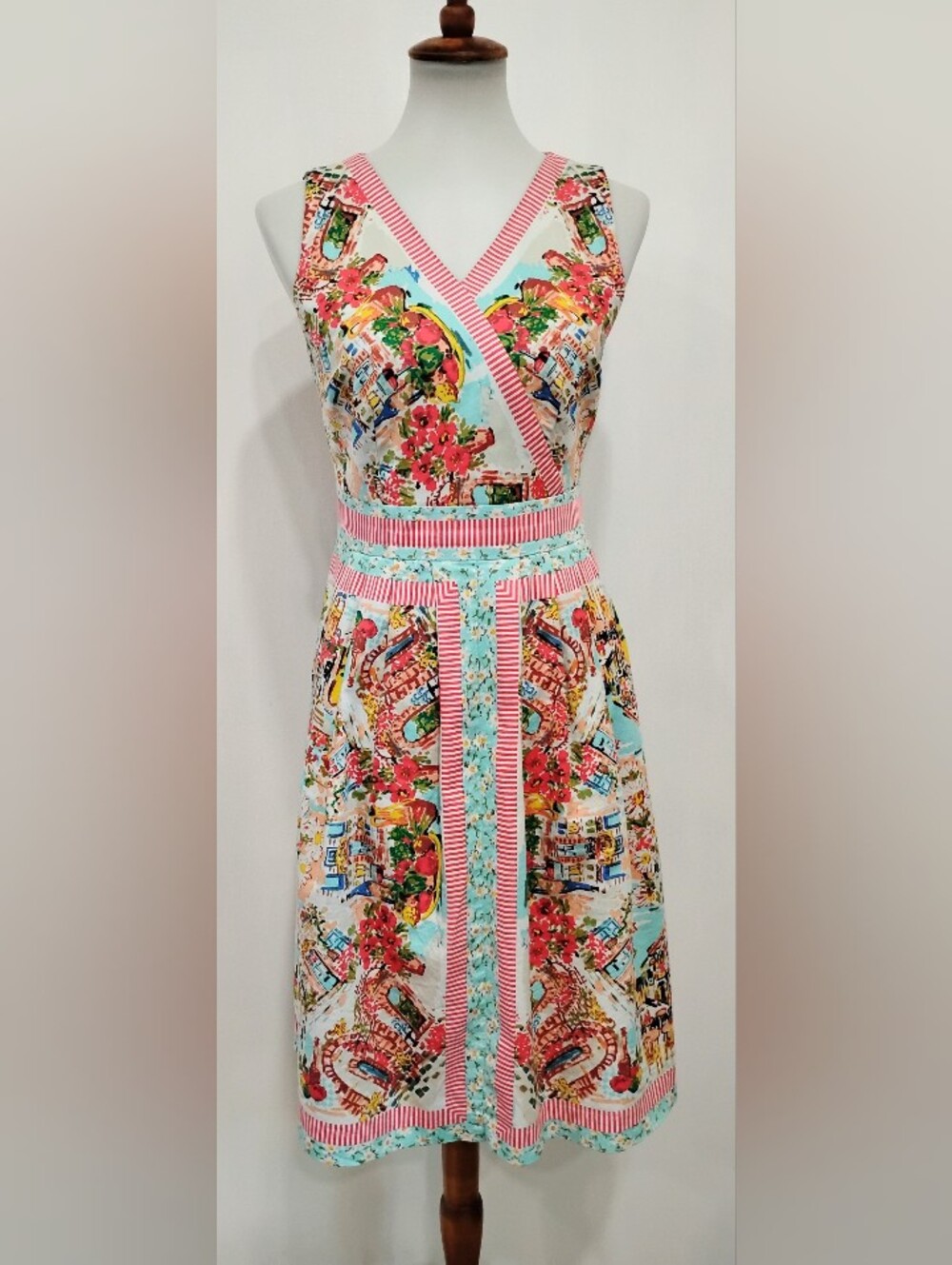 A SUMMER COTTON WALKING FROCK - Picture 4 of 12